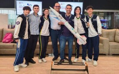 Estudiantes de colegios oficiales de Bucaramanga sueñan con poner un cohete en el espacio