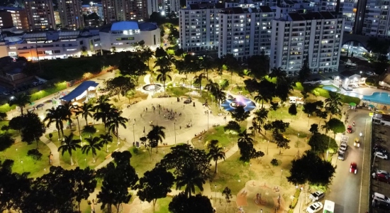 El Parque Las Cigarras volvió a nacer con la modernización de su alumbrado público