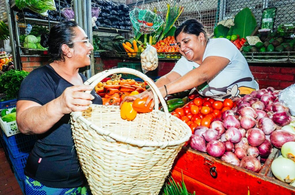 Transformamos las plazas de mercado en espacios sostenibles