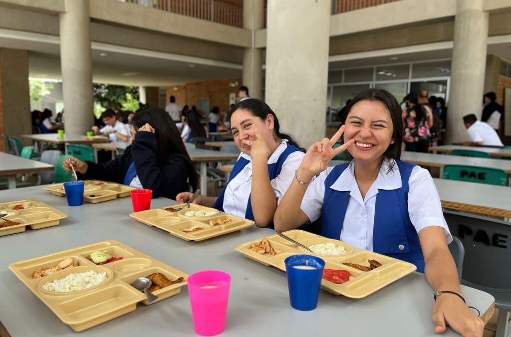Participe de la Segunda Mesa Pública del PAE: Un encuentro por la alimentación escolar de calidad