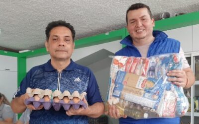 Personas con discapacidad reciben más de treinta productos de la canasta familiar