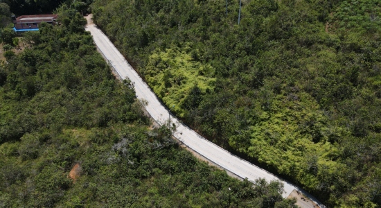 La vereda La Sabana estrena dos nuevas placa huellas