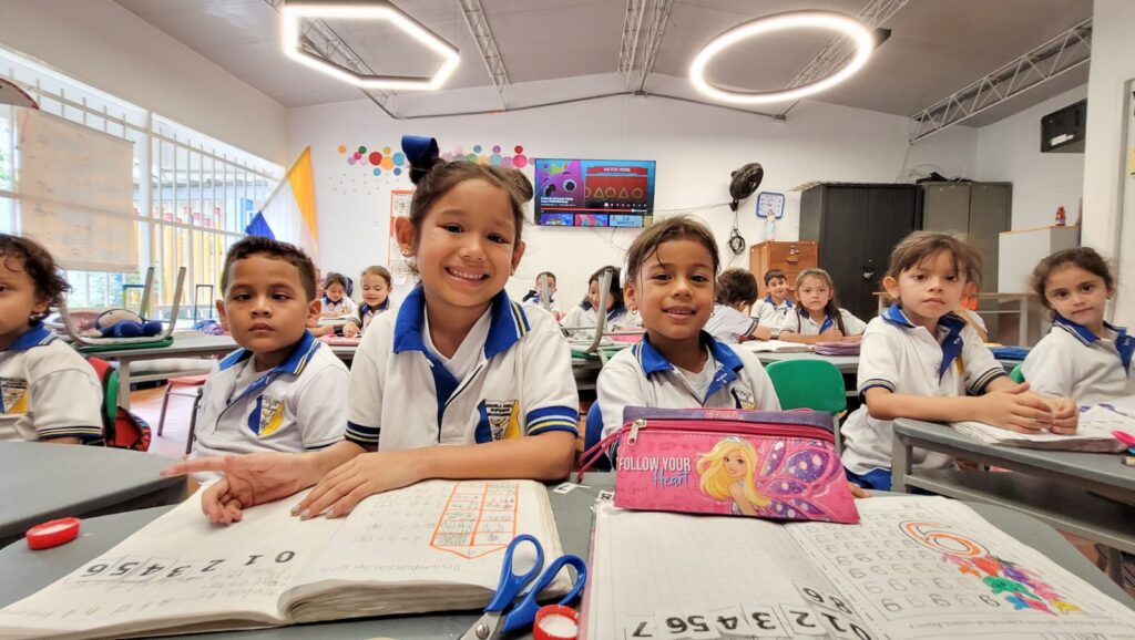 Cupos escolares 2024: así puede inscribir a su hijo
