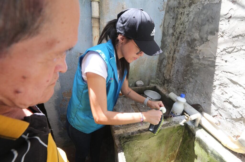 Estrategia contra el dengue impactó a 500 familias del barrio Villa Rosa