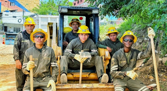 Con el Ejército taparemos más de ocho mil huecos en el Norte de Bucaramanga