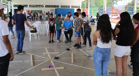 Fundación Semillas de Ilusión crea voluntariado comunitario con 200 jóvenes