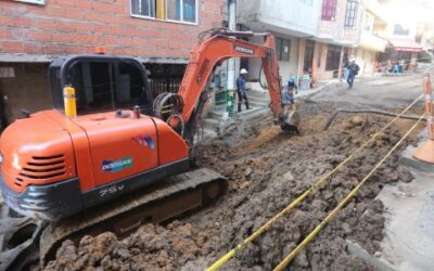Por primera vez se reconstruye la vía de acceso al barrio Venado de Oro