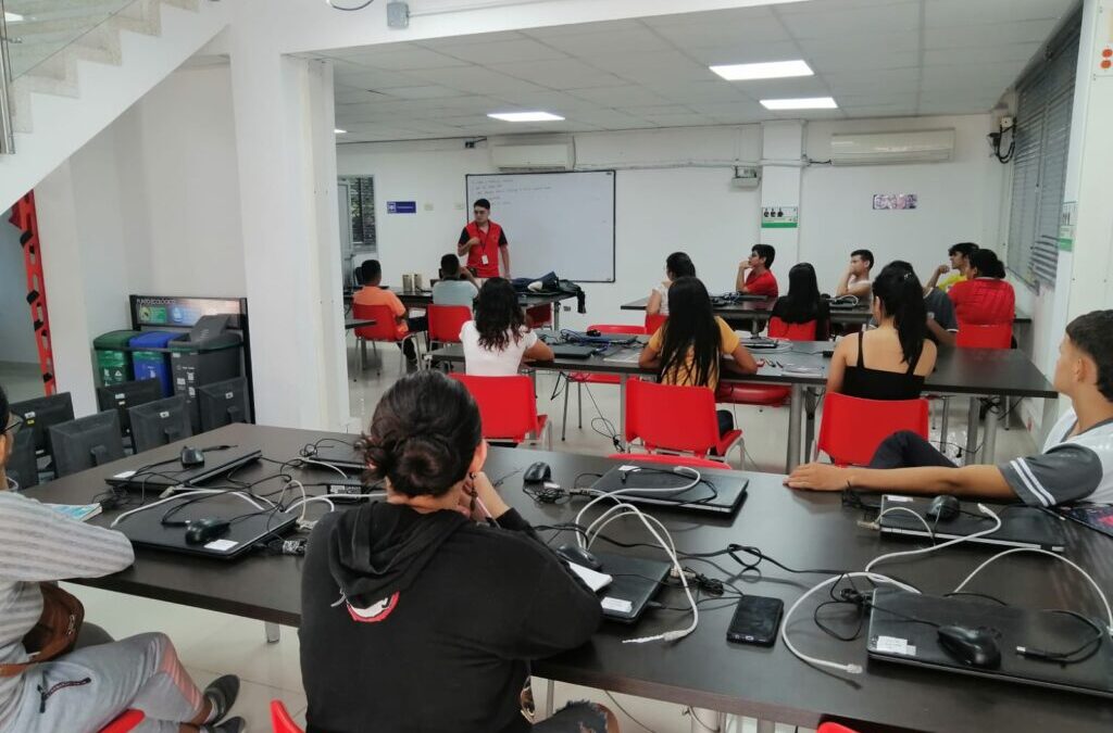 Más de 200 mil personas atendidas en los Puntos Digitales