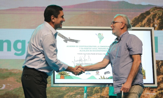 Se firmó el Acuerdo de Cooperación por la Conservación del Cóndor Andino y su Hábitat en el Páramo de Santurbán