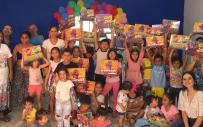 Más de dos mil niños en condición de vulnerabilidad recibieron regalos didácticos de navidad