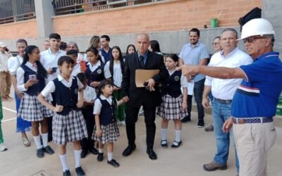 Comunidad educativa de la Camacho Carreño conoció las nuevas instalaciones de su colegio
