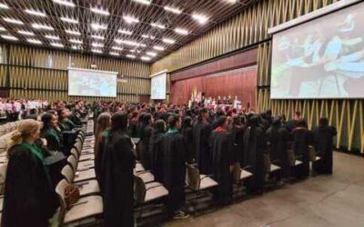 984 estudiantes se han graduado con el programa de becas de la Alcaldía de Bucaramanga