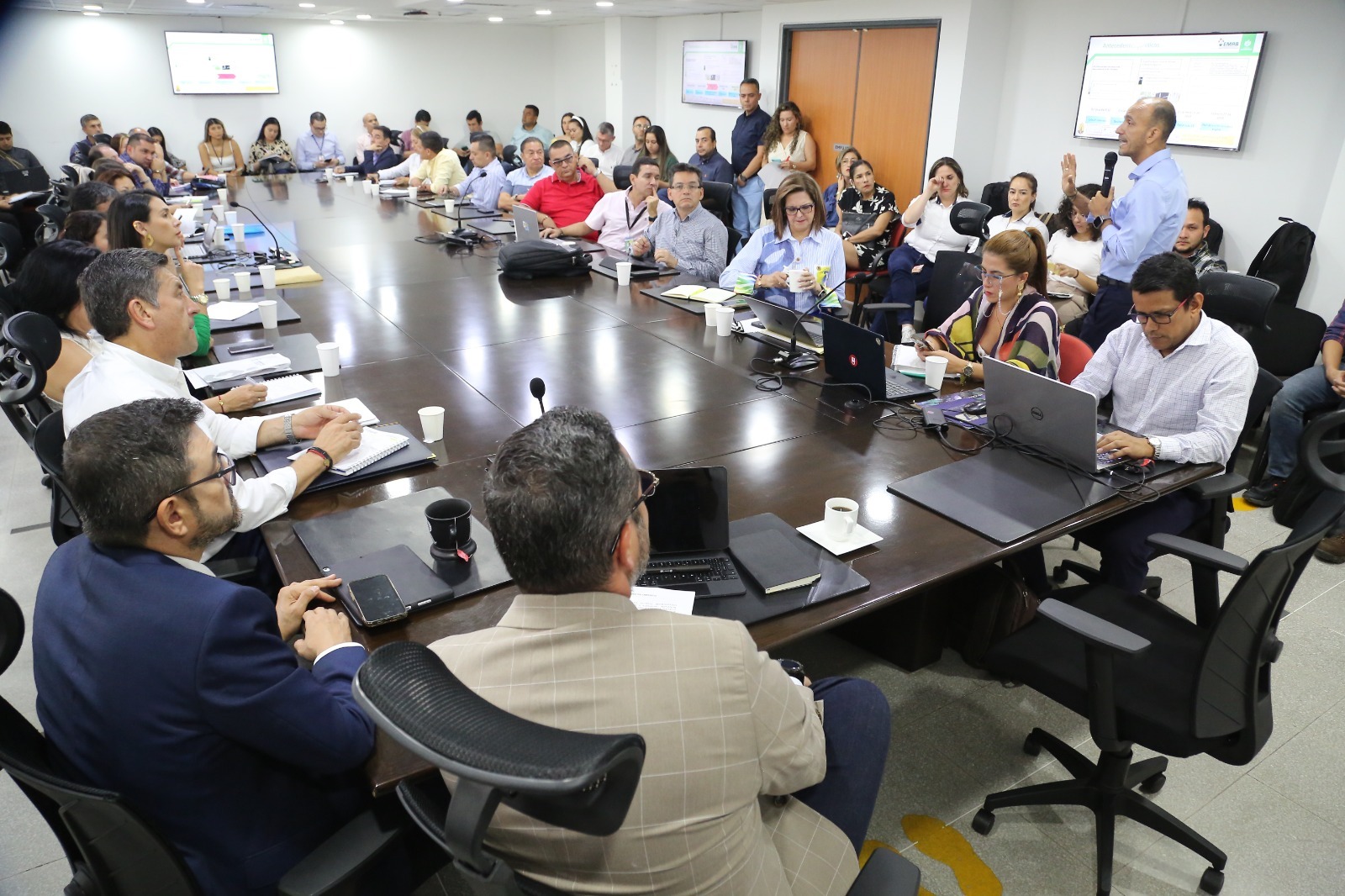 Alcalde de Bucaramanga solicitó a sus homólogos del área metropolitana avanzar en soluciones definitivas al problema de residuos sólidos en El Carrasco