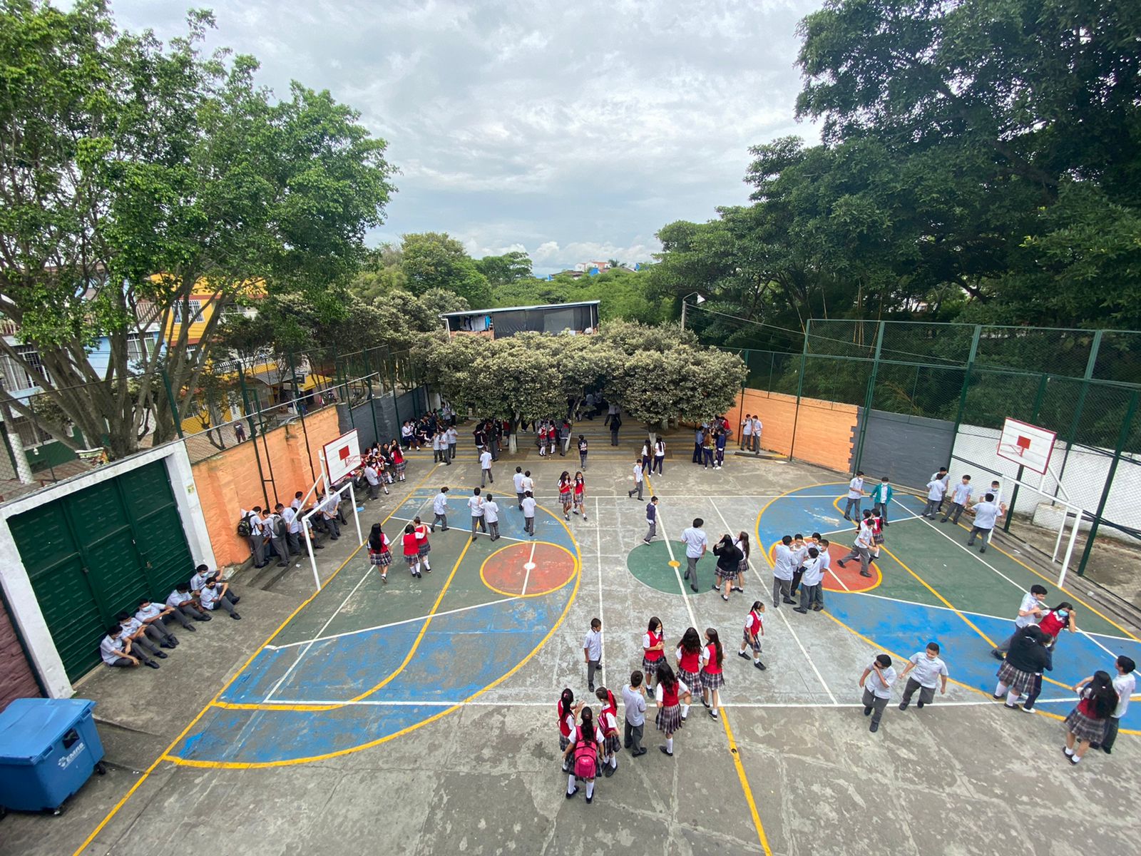 Esta es la ruta que deben seguir los colegios  en situaciones de violencia escolar