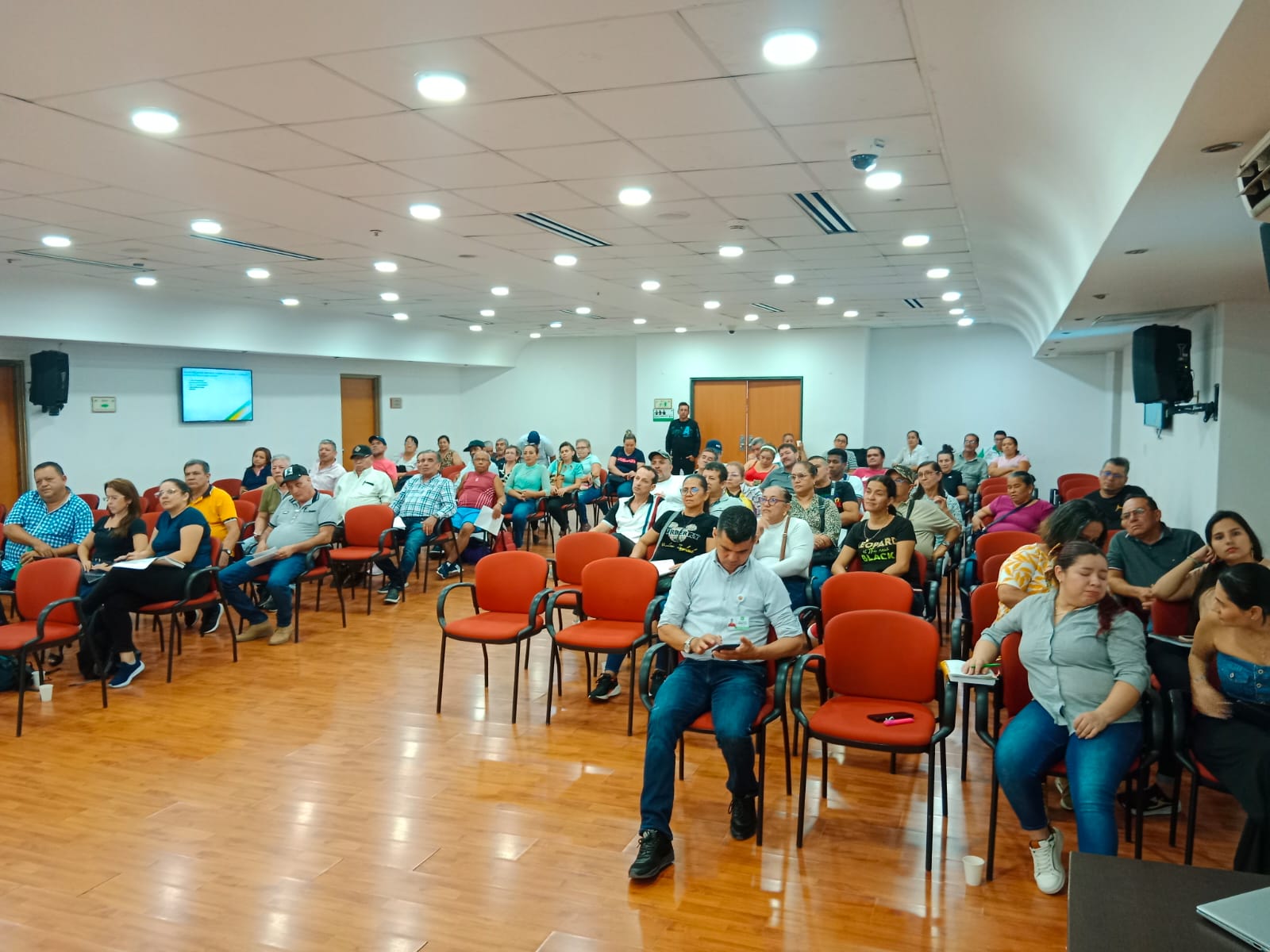 Secretaría de Salud de Bucaramanga llama la  atención a vendedores de carnes de la ciudad