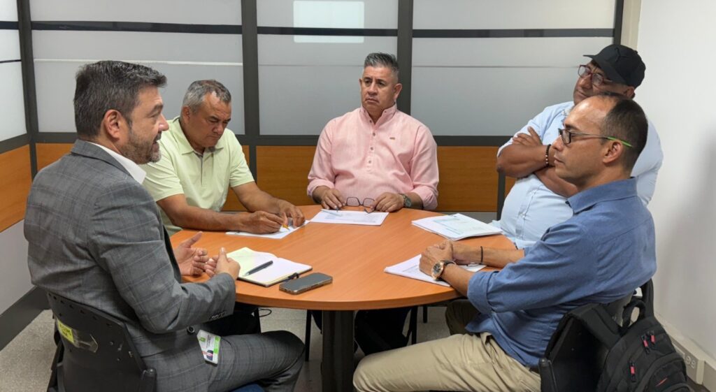 Reposición de medidores de agua: Diálogo entre Alcaldía y sindicato del Acueducto