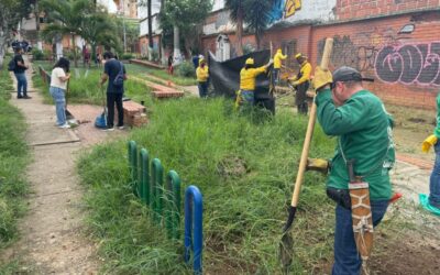 «Pintatón por la Bonita» transforma el Parque Giordano Bruno
