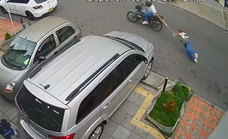 Alcaldía ofrecerá recompensa por ‘motoladrón’ que dejó gravemente herida a una mujer