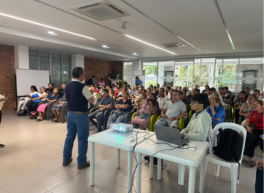 Punta Betín en la Comuna 2 inicia proceso de legalización, beneficiando a 329 familias