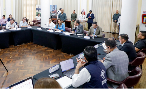 Mesa de trabajo para soluciones sostenibles del  Sistema de Transporte Masivo