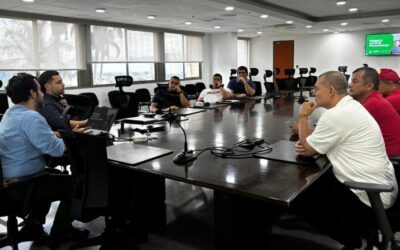La estrategia ‘Bienestar con B de Bucaramanga’ llegó a Bomberos