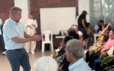 Barrio Laureles I y II dan un paso hacia el desarrollo: Primera socialización sobre la legalización del barrio fue un éxito