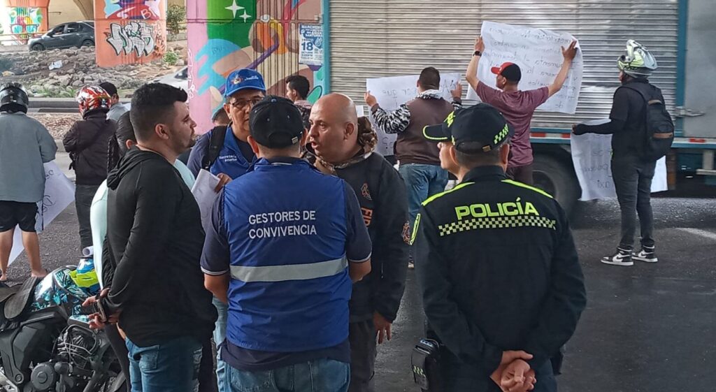 Alcaldía de Bucaramanga NO es quien determina la medida de parrillero hombre en la ciudad