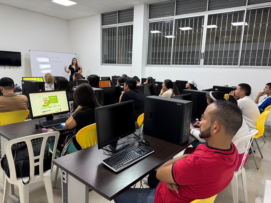 Cursos de inglés gratuitos en los puntos digitales
