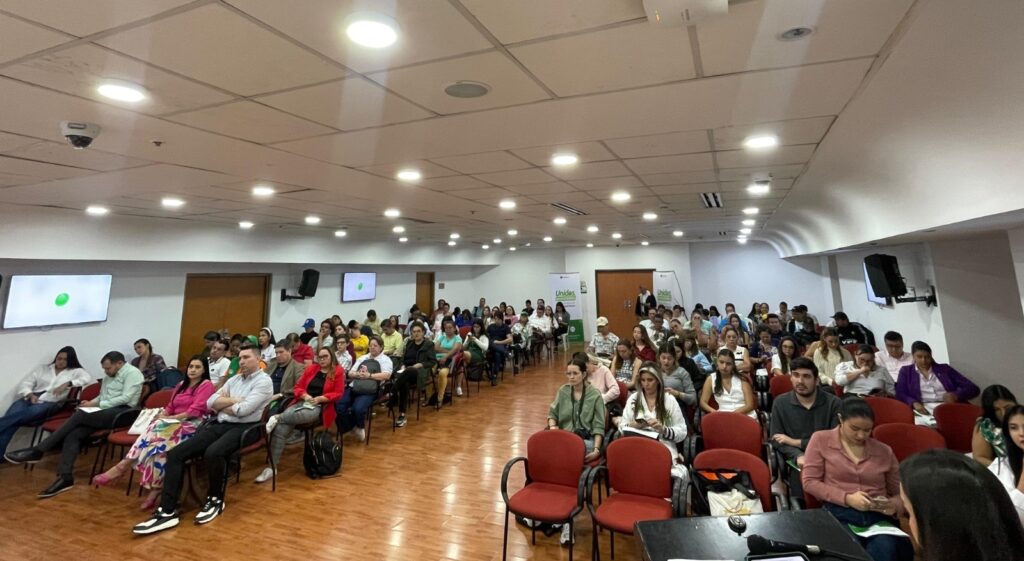 Exitoso evento para la formulación de 8 políticas públicas