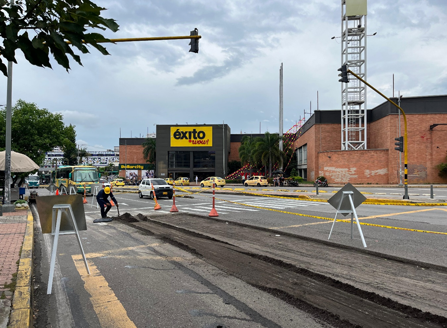 Equipo tapa huecos se tomó la pavimentación de Rosita con 15