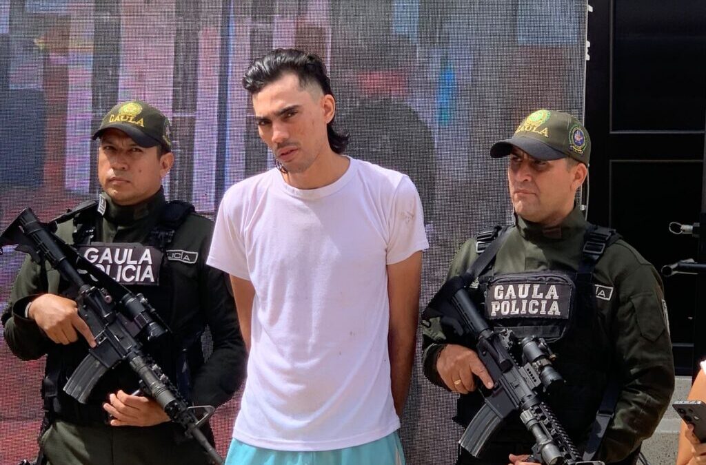 Capturados tres delincuentes que atentaron con una granada a un establecimiento comercial en Floridablanca