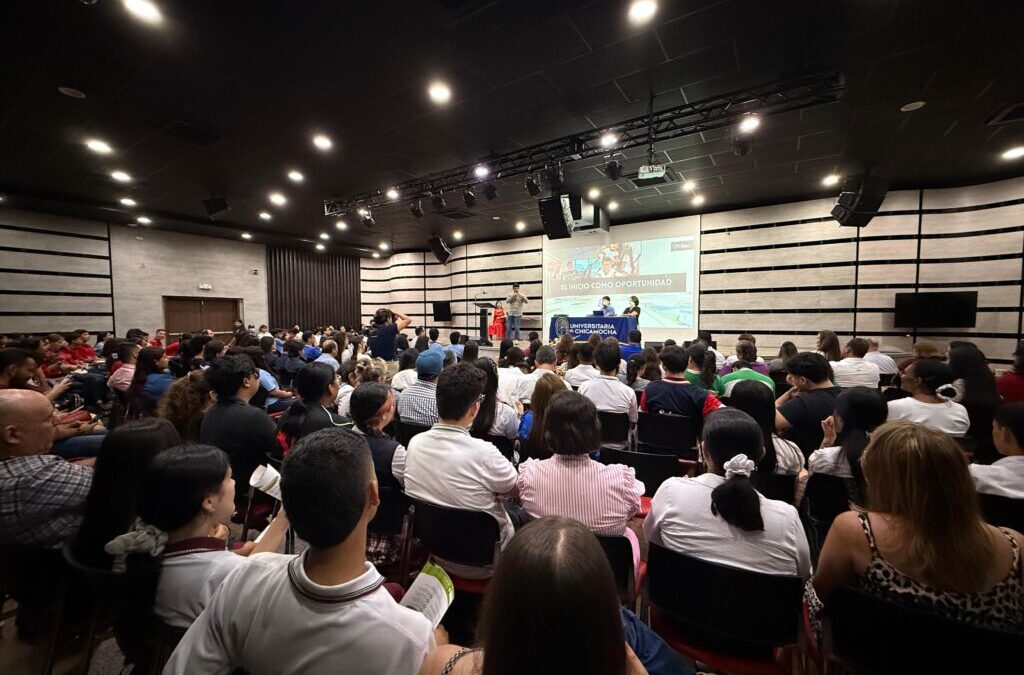 Más de 250 miembros de la comunidad educativa se tomaron Bucaramanga en el Segundo Foro Educativo Territorial