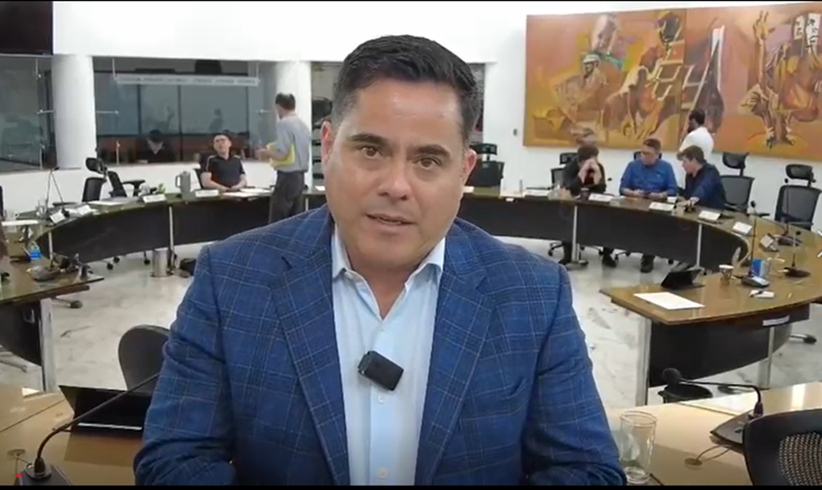 Alcalde encargado reitera su compromiso con el Plan de Desarrollo