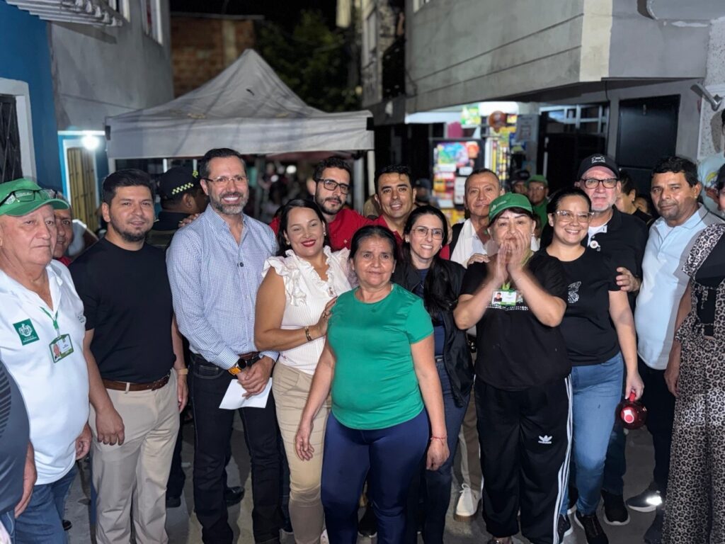 Milagro de Dios celebra el inicio del proceso de legalización de su sector
