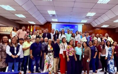 Bucaramanga certifica a 94 veedores para combatir irregularidades en el sistema de salud