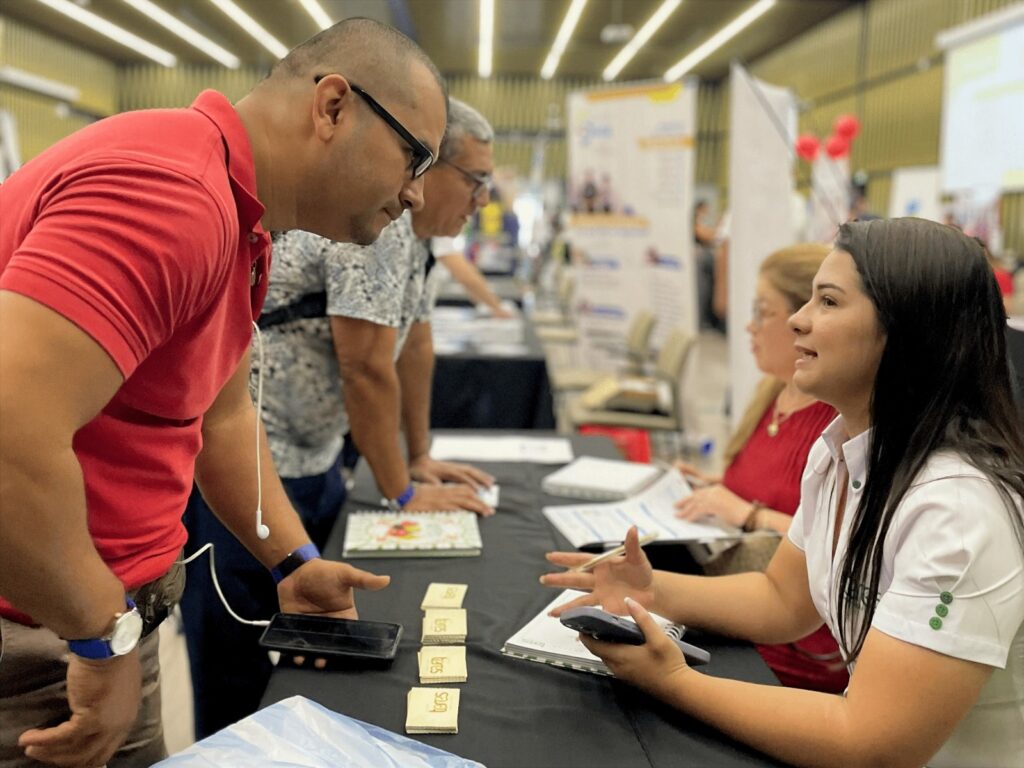 'Camello sí hay': más de 4.000 vacantes estarán disponibles en la Feria Laboral 2026 en Bucaramanga