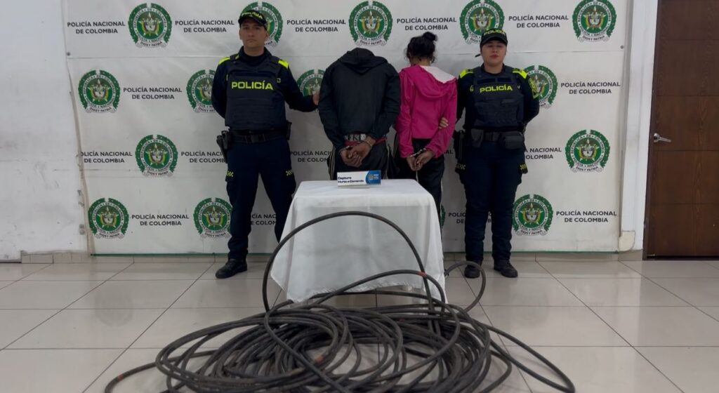 Golpe al vandalismo: capturados dos personas por robo de cableado de la red de semáforos