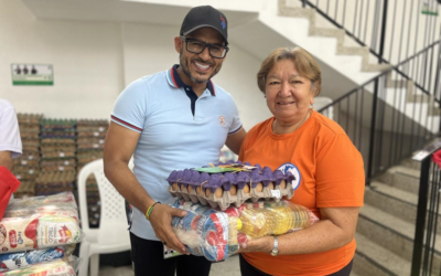 Inició la entrega de mercados para adultos mayores