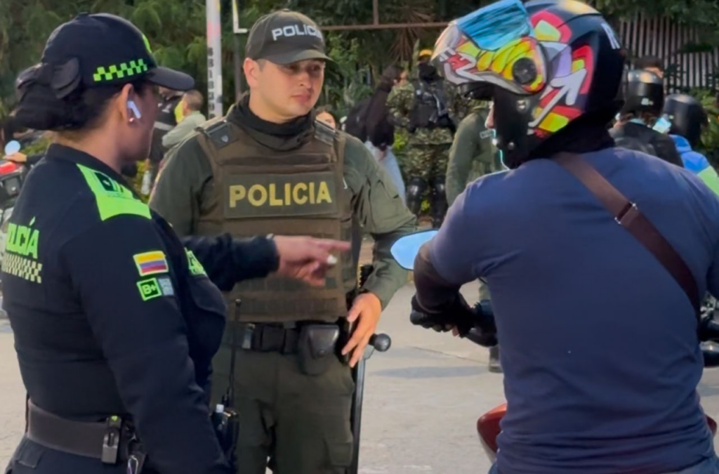 Alcalde Portilla lideró operativo contra infractores del sector UIS