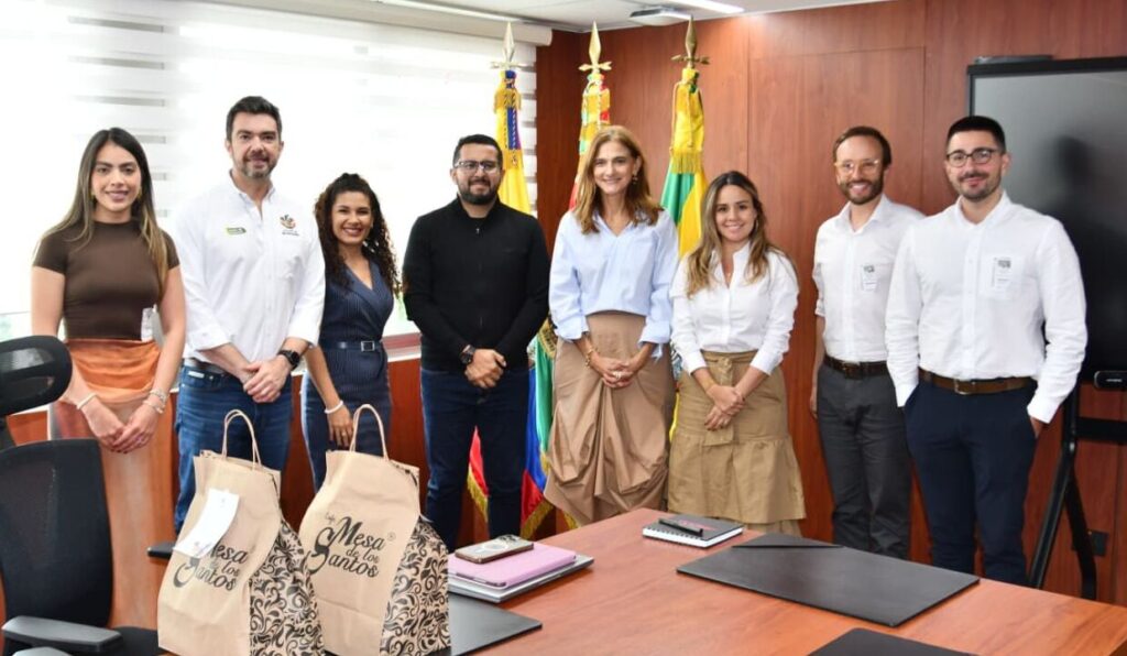 Bucaramanga avanza en la consolidación de una ruta directa hacia Estados Unidos