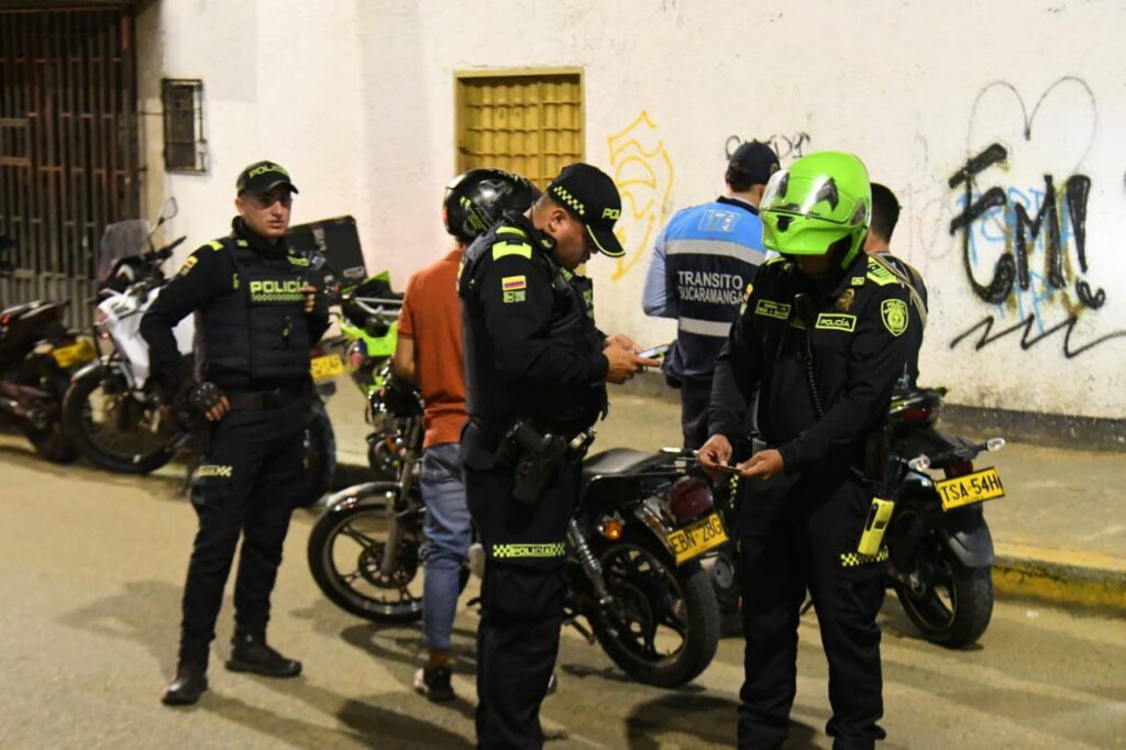 Bucaramanga fortalece operativos de orden, control y seguridad en Comuneros, Girardot y la carrera 15 con calle 45