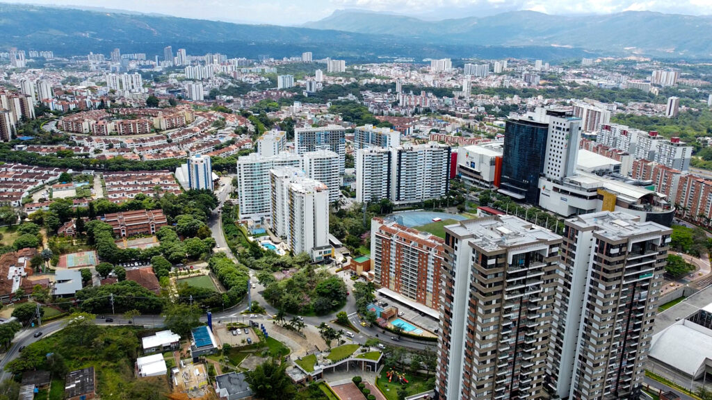 Se fortalecen alianzas estratégicas por el avance catastral y la legalización de barrios