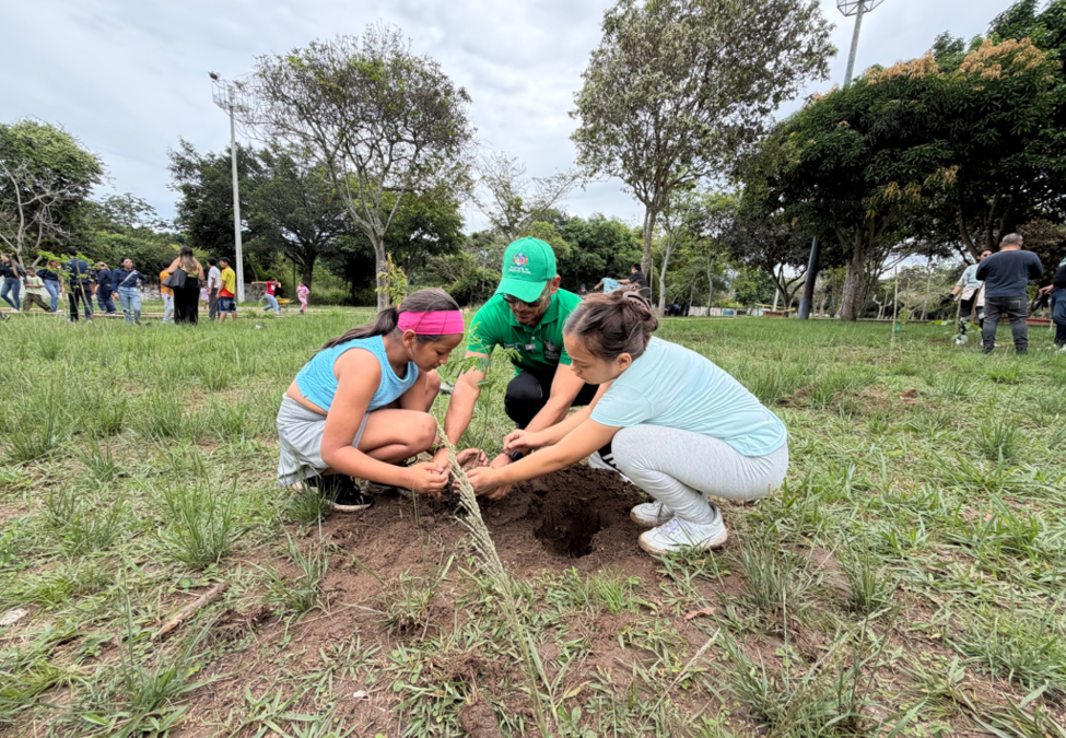 Niños lideraron jornada ambiental en Campo Hermoso