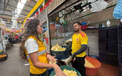 Comerciantes de Plaza San Francisco se capacitaron en disposición de residuos